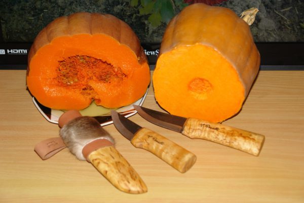 Roselli puukko knives